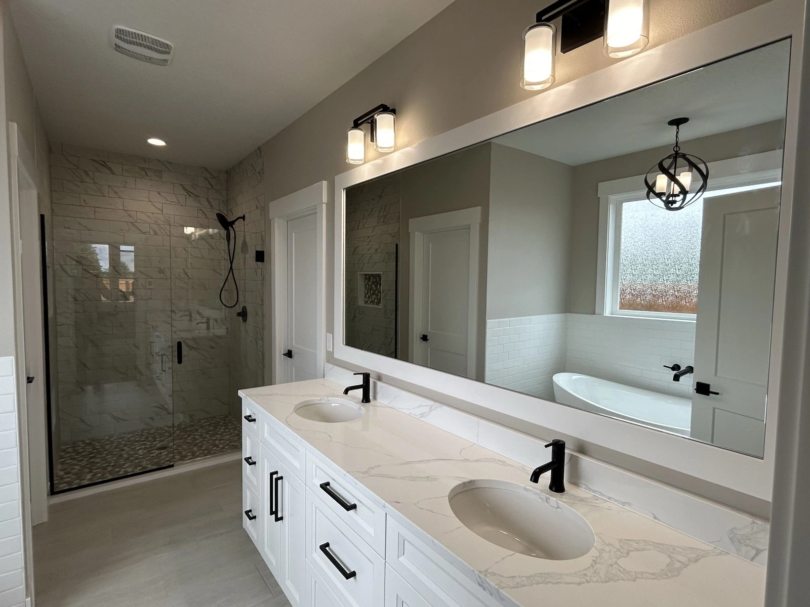 Fancy Bath + Mirror