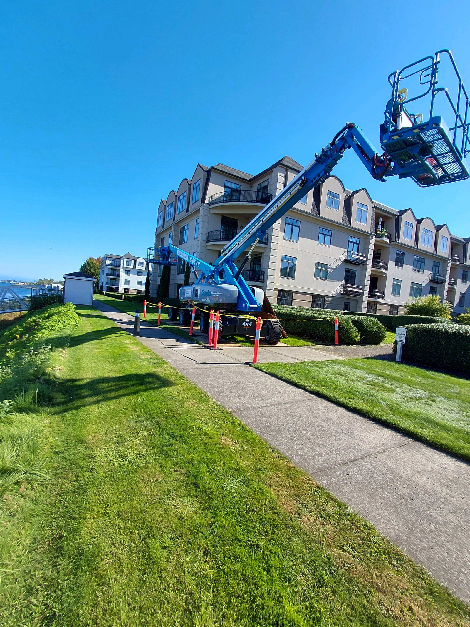 Waterside Condominiums Exterior Reseal